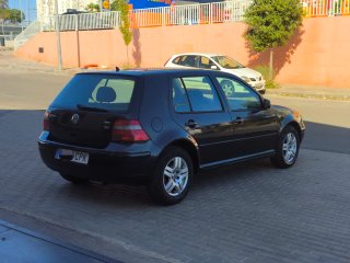 Volkswagen Golf 1.9 TDI 100cv 2004 con 289.842