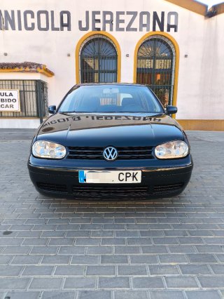 Volkswagen Golf 1.9 TDI 100cv 2004 con 289.842