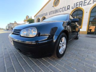 Volkswagen Golf 1.9 TDI 100cv 2004 con 289.842