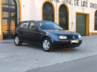 Volkswagen Golf 1.9 TDI 100cv 2004 con 289.842