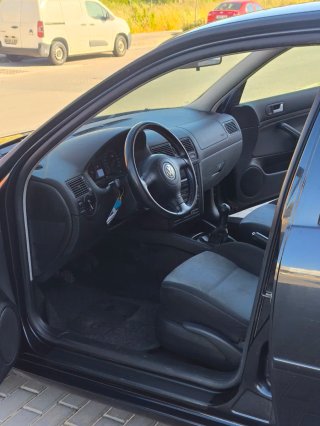 Volkswagen Golf 1.9 TDI 100cv 2004 con 289.842