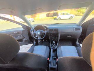 Volkswagen Golf 1.9 TDI 100cv 2004 con 289.842