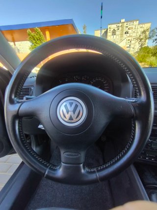 Volkswagen Golf 1.9 TDI 100cv 2004 con 289.842
