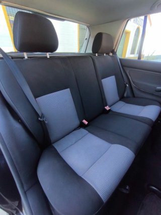 Volkswagen Golf 1.9 TDI 100cv 2004 con 289.842