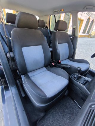Volkswagen Golf 1.9 TDI 100cv 2004 con 289.842