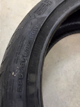 225/45/19