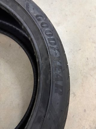 225/45/19