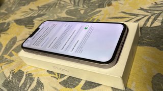iPhone 14 Plus Morado