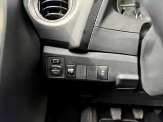 Toyota Auris 2014