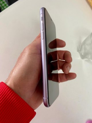 iPhone 11 128GB Morado