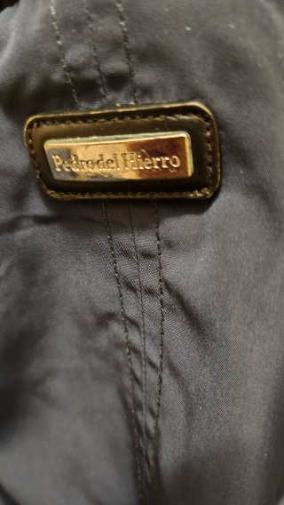 Cazadora Pedro del Hierro azul (cremallera rota)