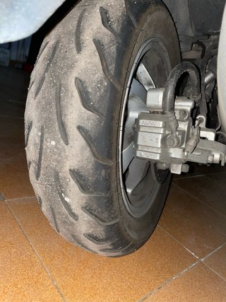 Suzuki Burgman 400 Negra
