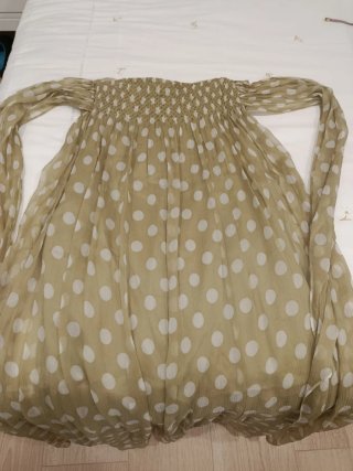 Vestido halter lunares verde y blanco muy versátil