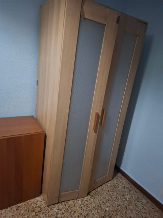 Alquiler habitación para sen̈ora o sen̈orita respo