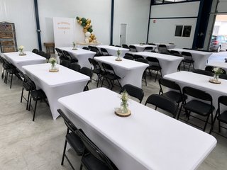 Mesas y Sillas BARATO para EVENTOS