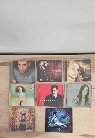 CDs Música Pop Internacional y Latino