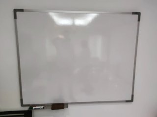 Pizarra blanca metálica
