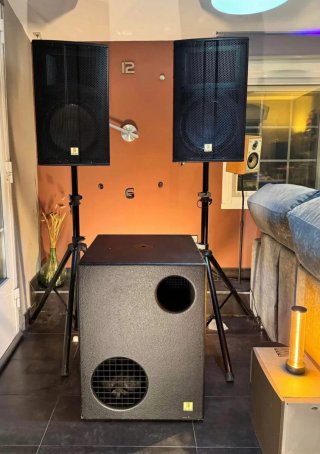 Equipo de sonido  the box