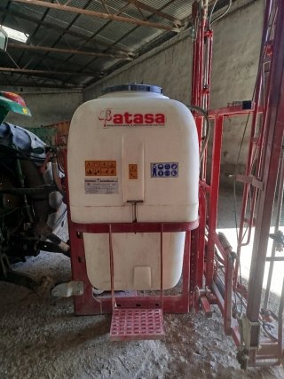 Pulverizador Batasa 1000L
