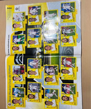 Álbum Oficial de Cromos LIGA ESTE 2021-2022