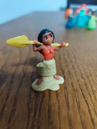 Figuras Princesas Disney Kinder Sorpresa