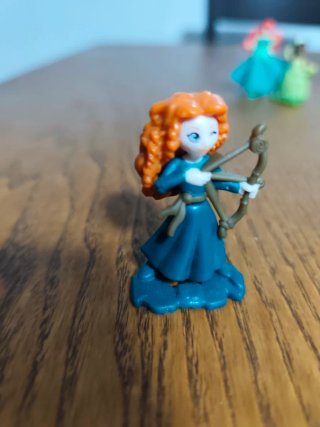Figuras Princesas Disney Kinder Sorpresa