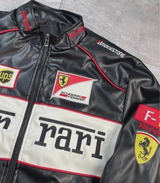 Chaqueta Ferrari de cuero