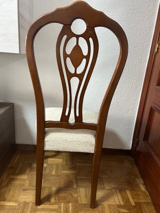 Sillas de salón madera y tela beige