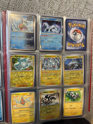 Carte Pokémon Base Exeggcute, Exeggutor, Spewpa