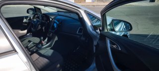 Opel Astra 2012