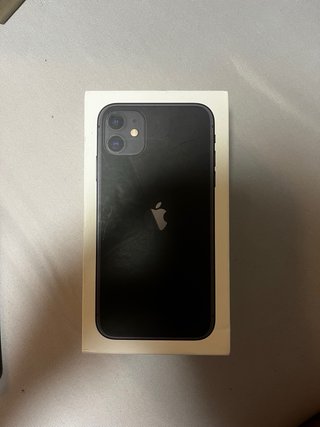 iPhone 11 con caja