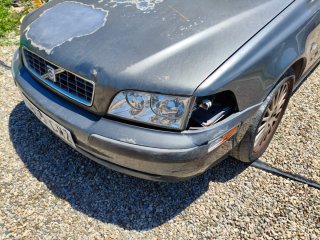 Volvo V40 2000
