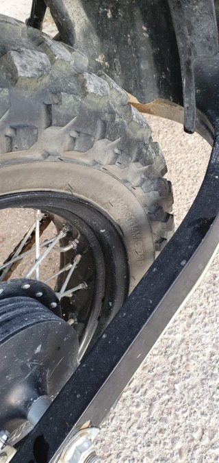 Hyosung Karyon 125cc Enduro Amarilla