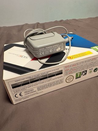 Nintendo 3DS XL Azul + Juegos