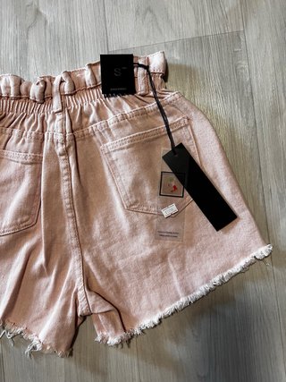 Pantalón corto vaquero rosa