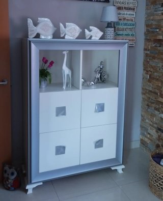 Se vende salón completo por falta de espacio