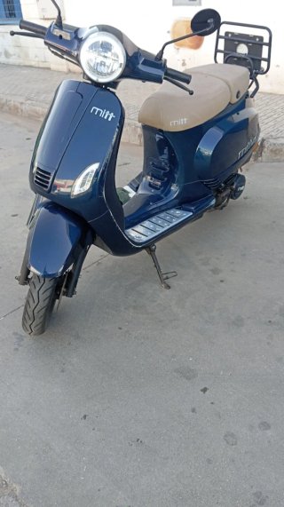 Mitt 125 Scooter Azul Automática