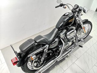HARLEY DAVIDSON SPORTSTER 883 LOW 2010 16914 kms.