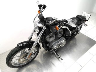 HARLEY DAVIDSON SPORTSTER 883 LOW 2010 16914 kms.