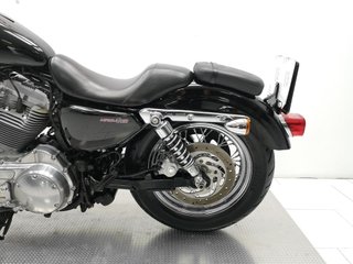 HARLEY DAVIDSON SPORTSTER 883 LOW 2010 16914 kms.