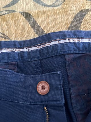 Pantalón chino azul hombre