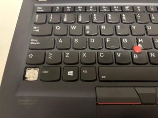 Portátil Lenovo Thinkpad T14s Táctil