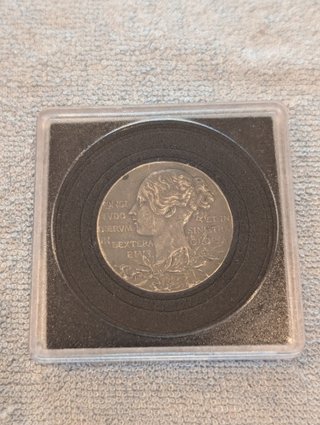 Moneda de plata 95.8g