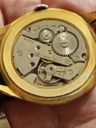 Reloj Cauni Dorado