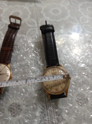 Reloj Cauni Dorado