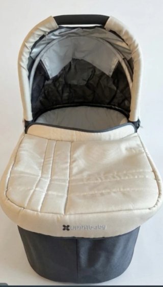 Uppababy Vista Capazo y Silla (pack completo)