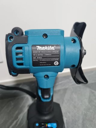 Smerigliatrice Makita Nuova