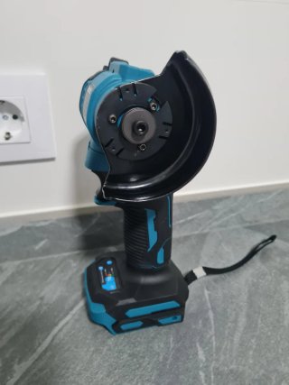 Smerigliatrice Makita Nuova