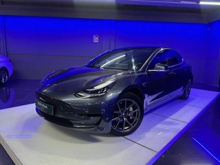 Tesla Model 3 Estándar Plus RWD 225 kW (306 CV)