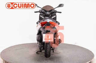 YAMAHA XMAX 125